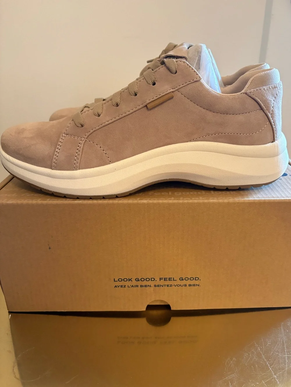 Dr. Scholl's Beige/Tan Women's Sneakers